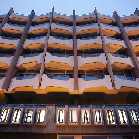 Hotel Claudius Szombathely Bagian luar foto