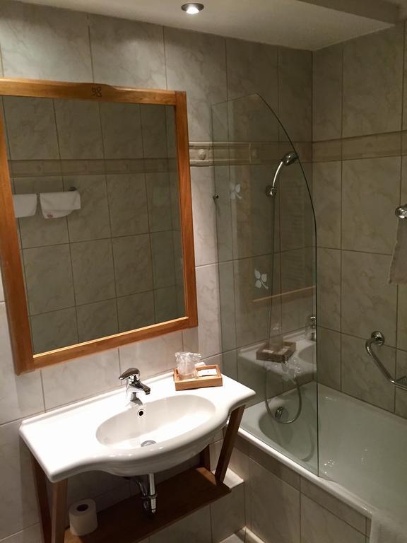 Hotel Claudius Szombathely Bagian luar foto