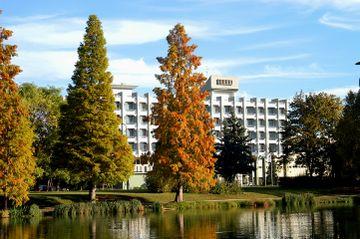 Hotel Claudius Szombathely Bagian luar foto